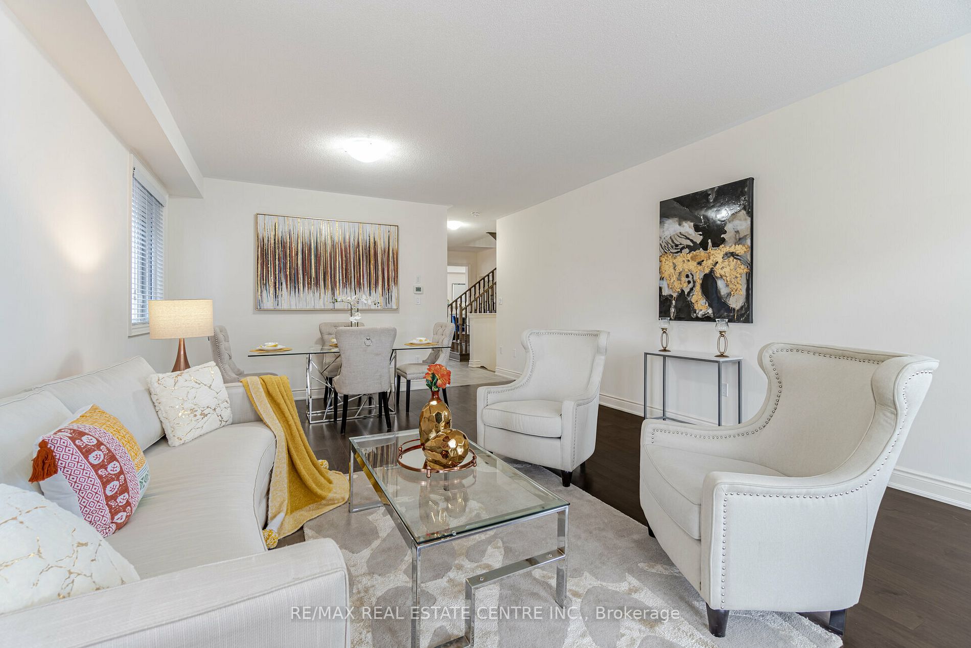 36 Sealey Ave