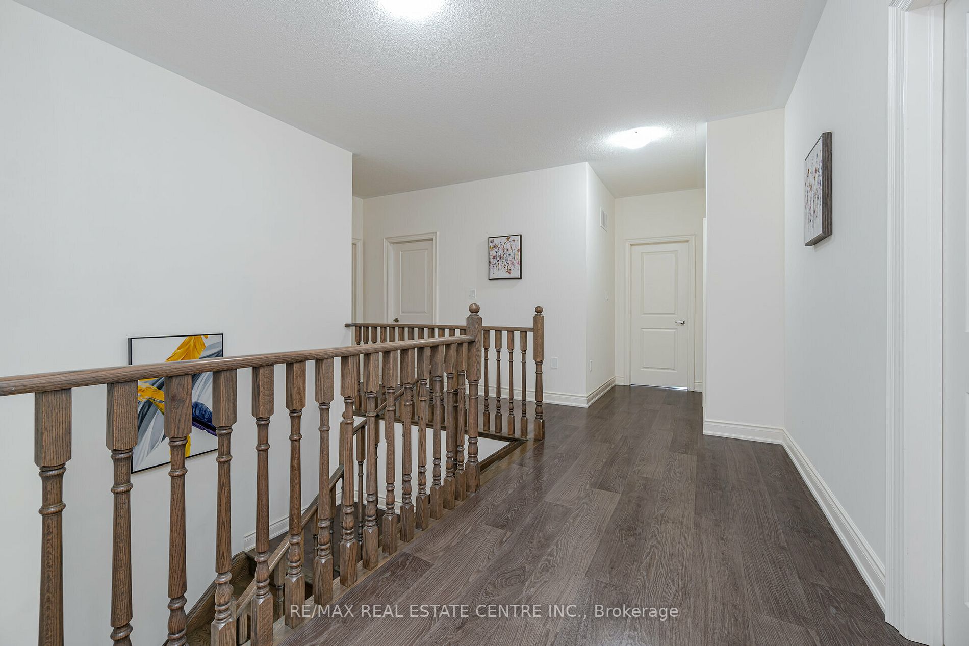 36 Sealey Ave