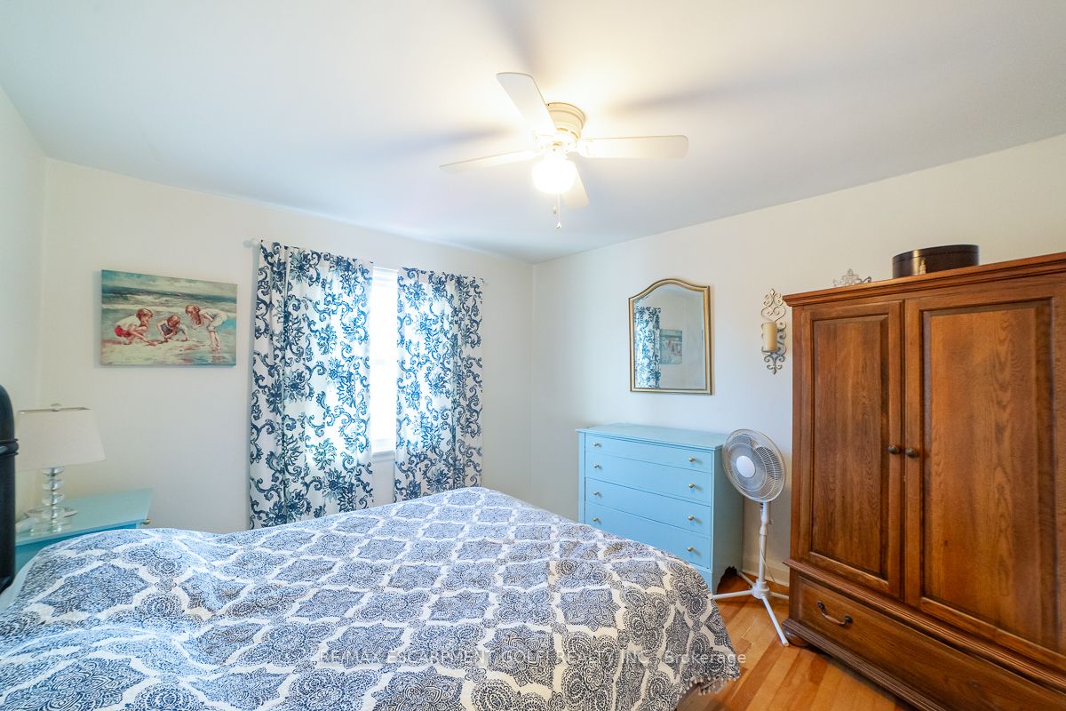 93 Rosedale Ave
