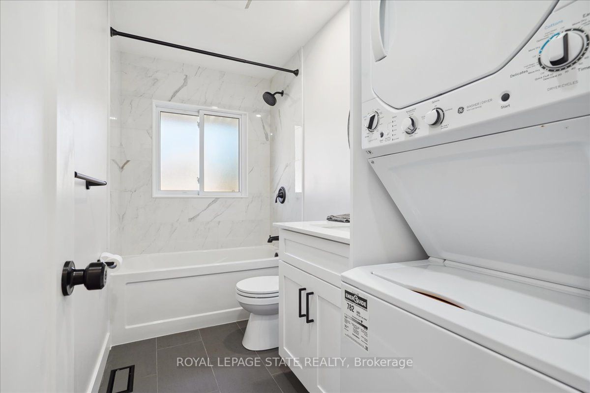 14 Pembroke Ave, #Upper