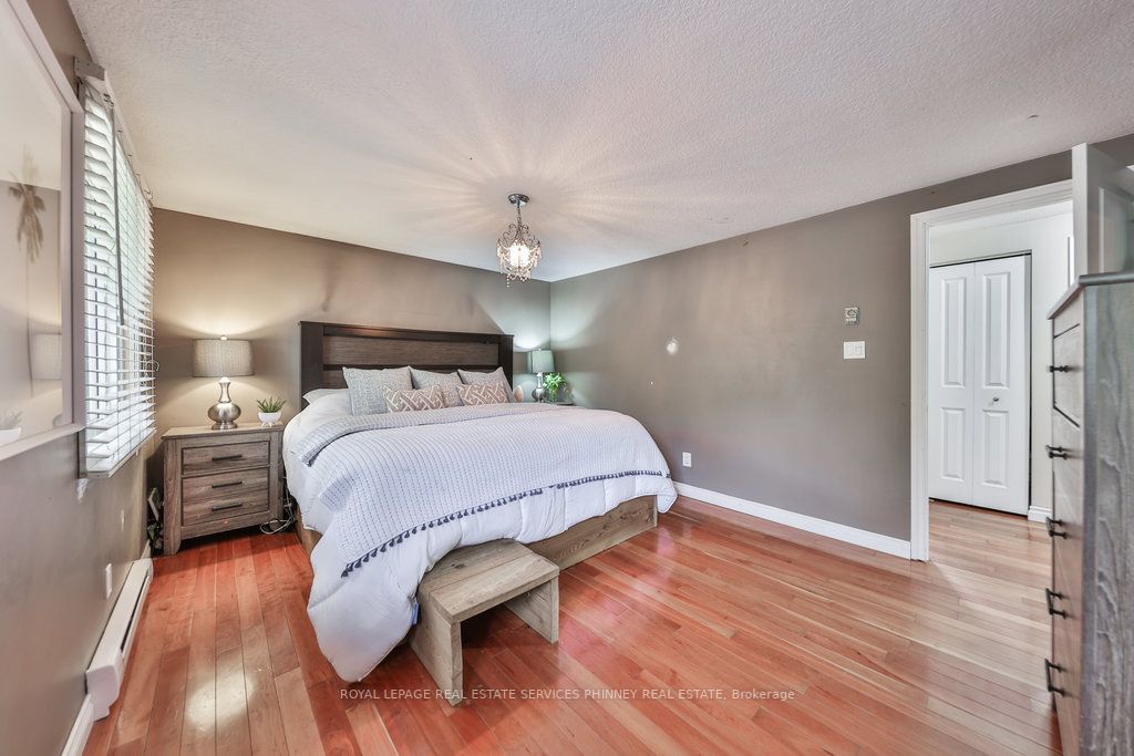 60 Steffler Dr
