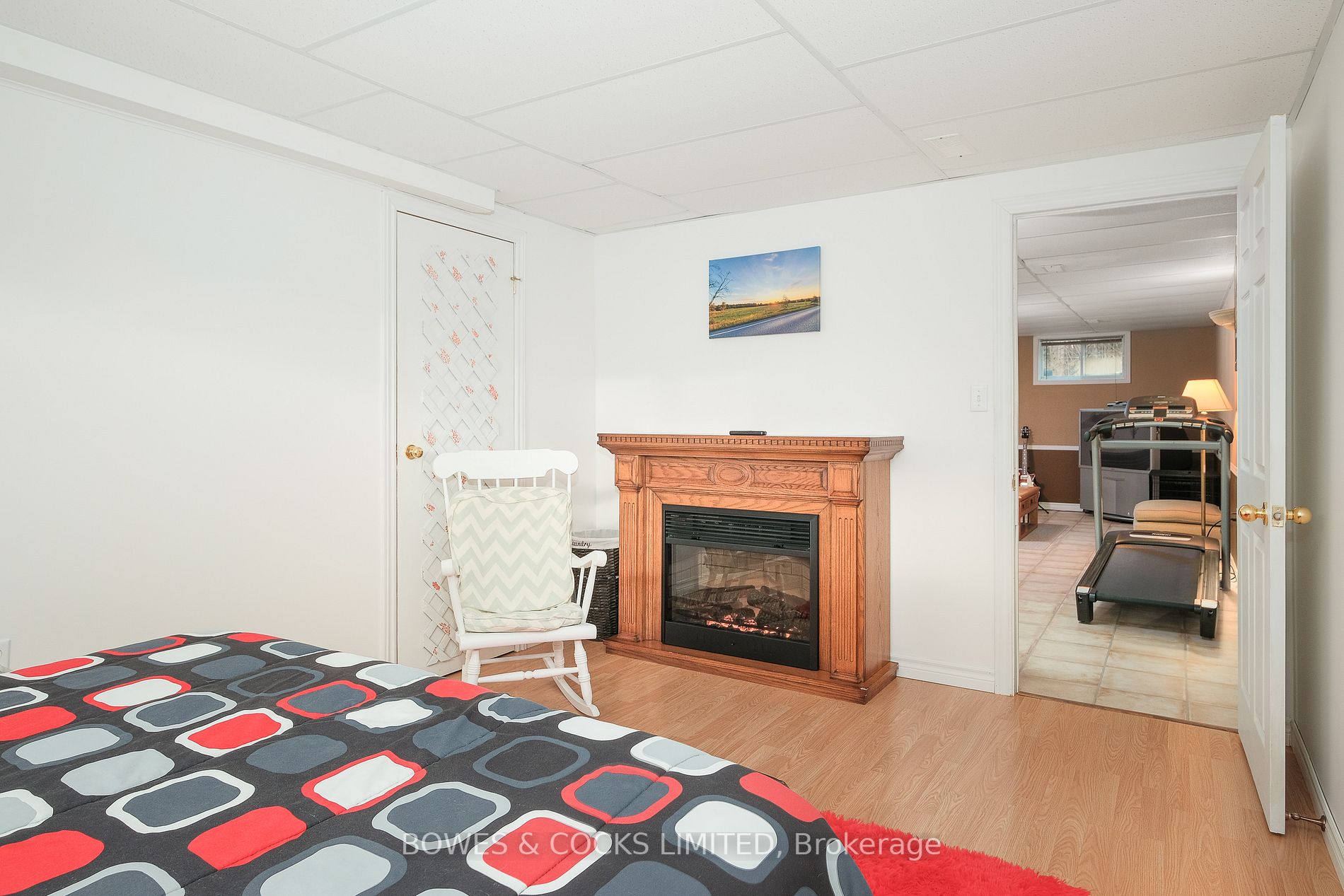 32 South Maloney Street