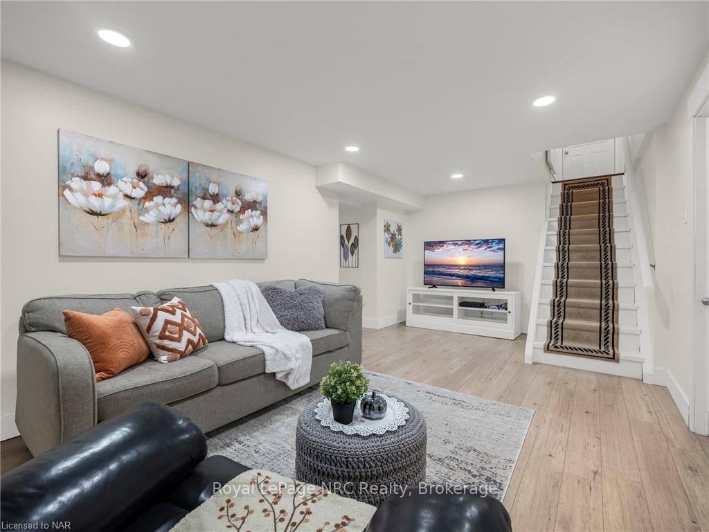 4 Kilbourne Cres