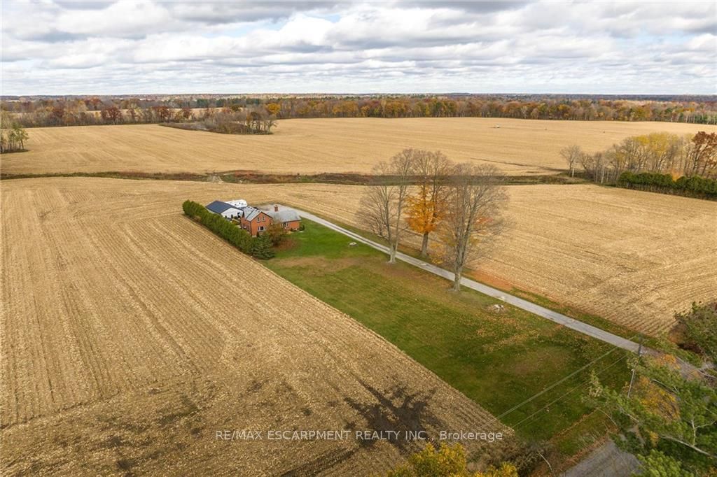 1671 12th Concession Rd