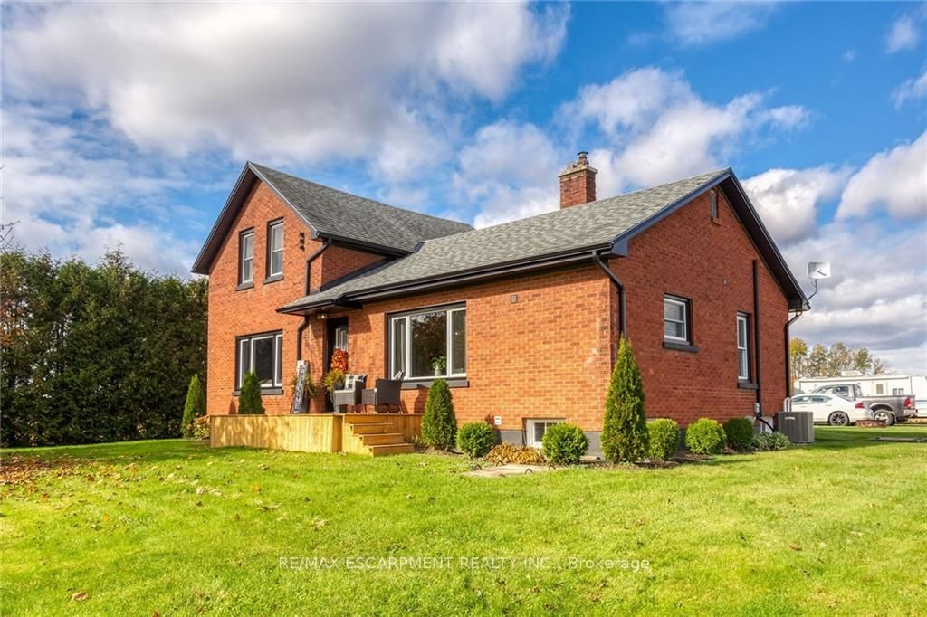 1671 12th Concession Rd