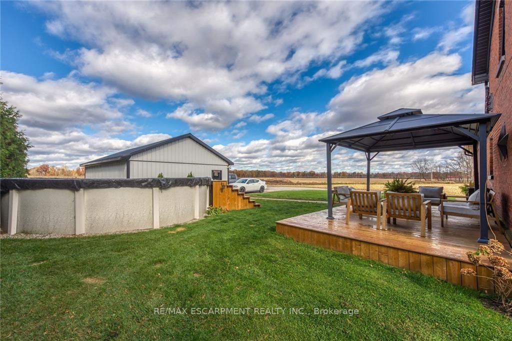 1671 12th Concession Rd
