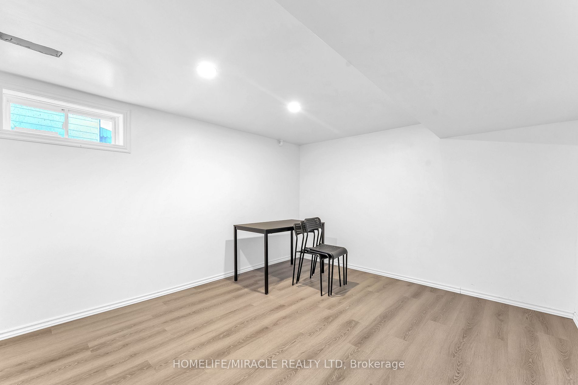 244 Highbury Ave