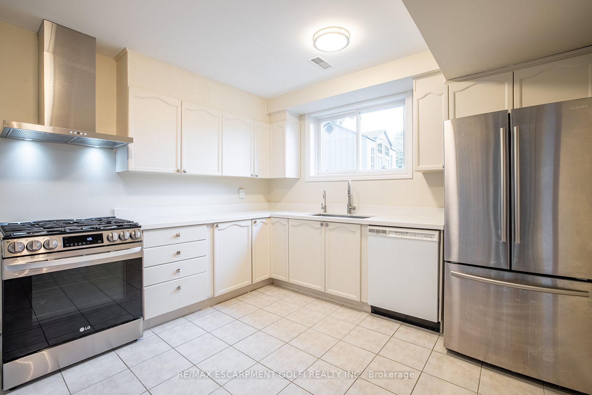 39 Westfield Dr