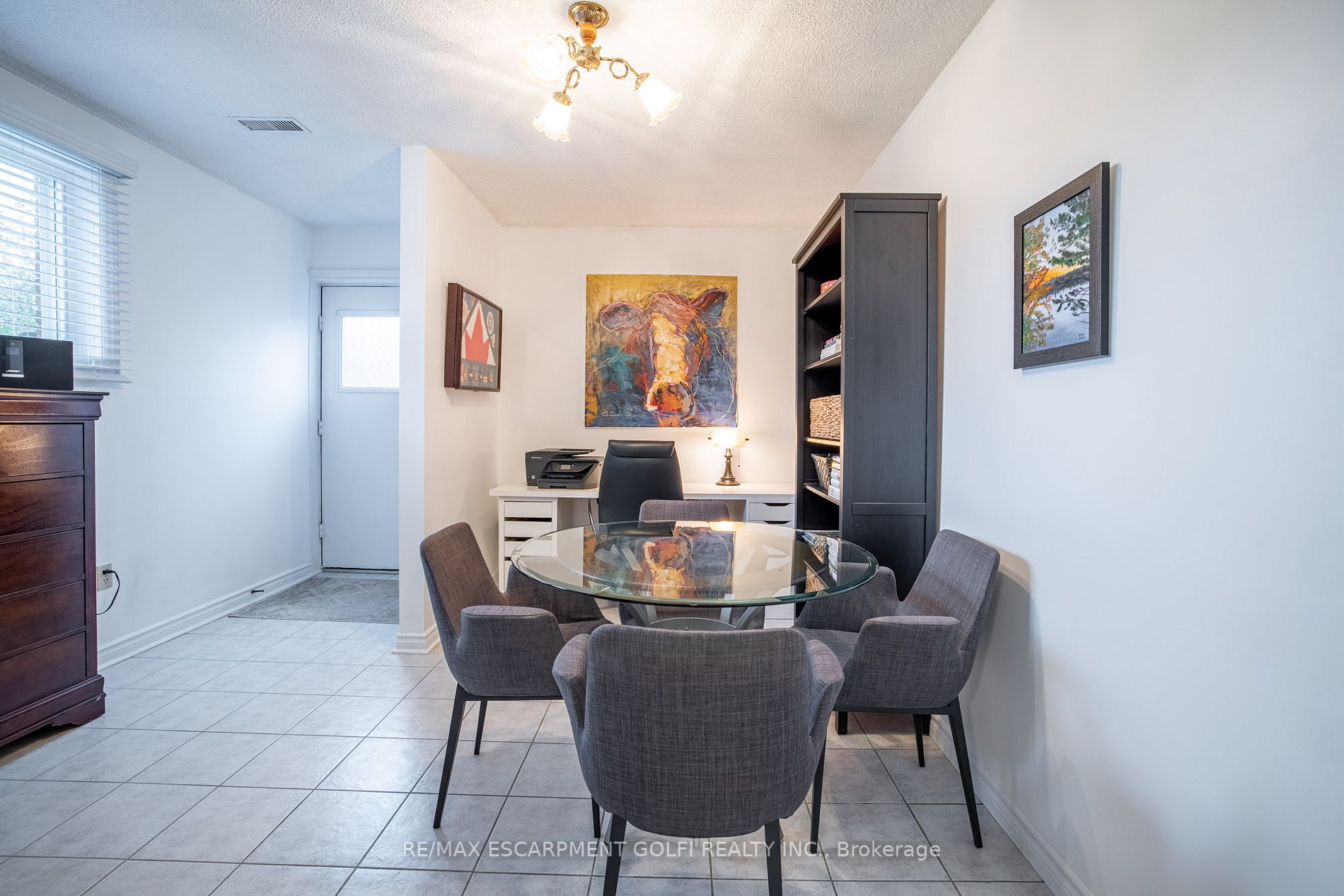 39 Westfield Dr