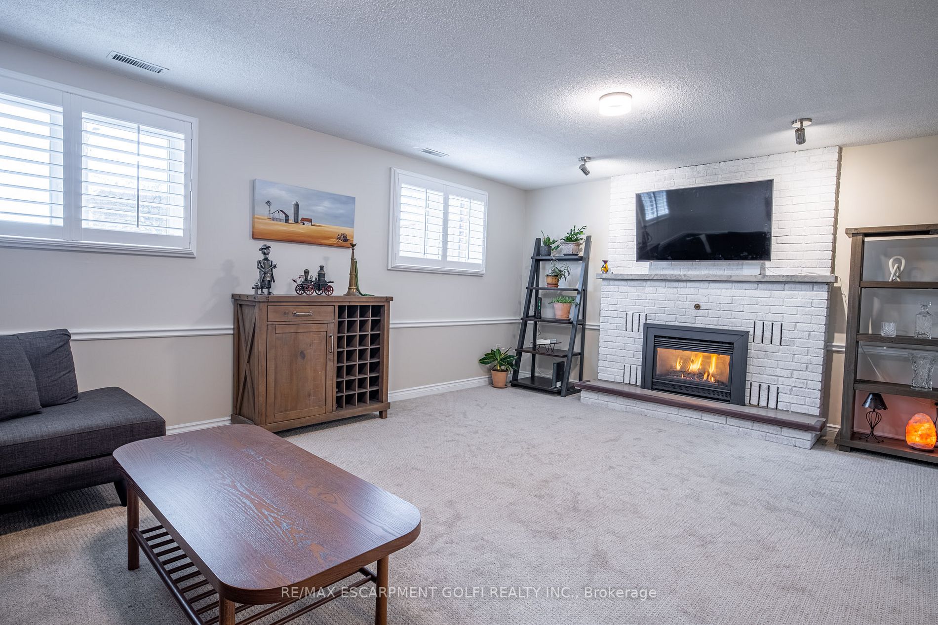 39 Westfield Dr