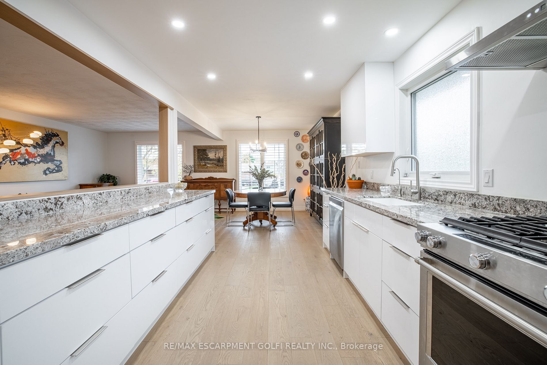 39 Westfield Dr