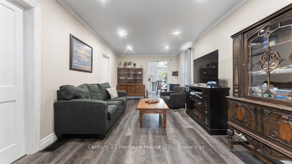 399 Rawdon St