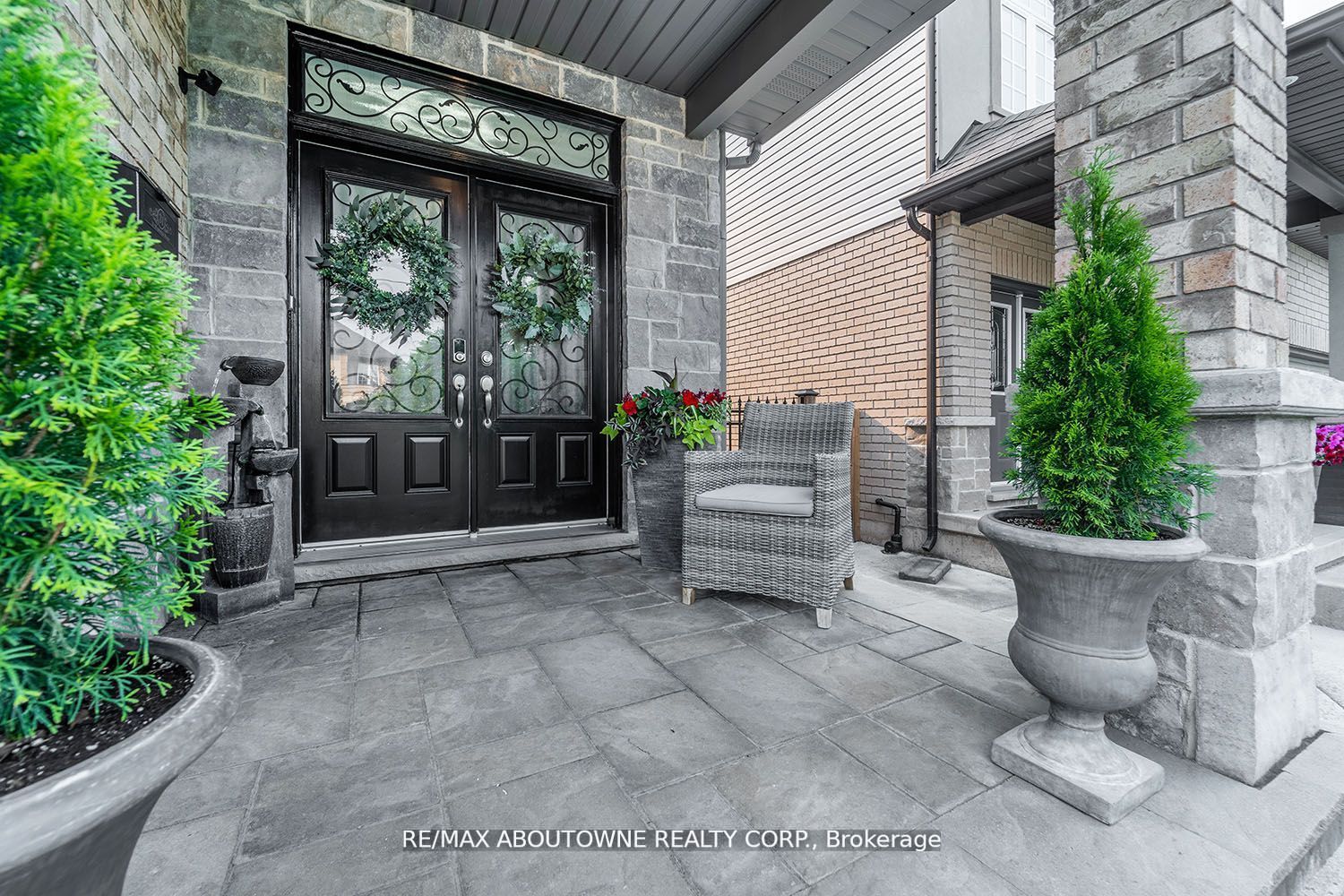 31 Warwick Rd