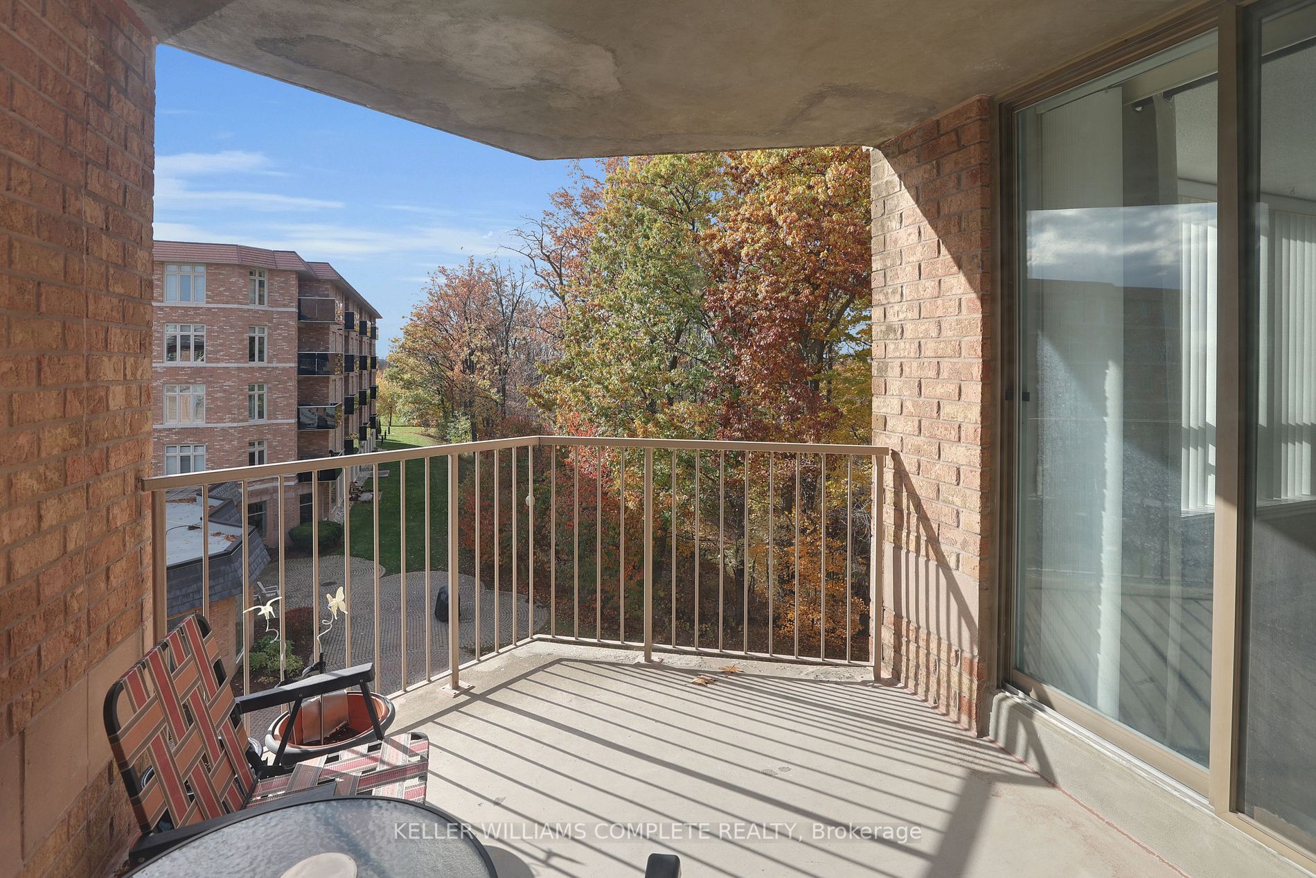 8111 Forest Glen Dr, #416