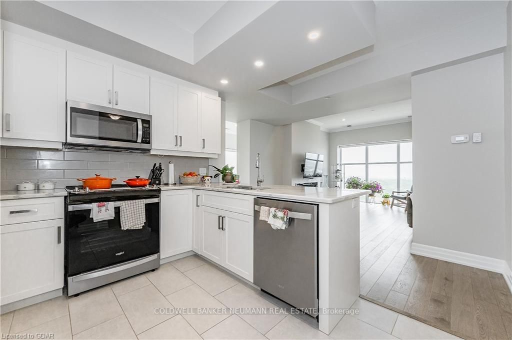 1878 Gordon St, #1103