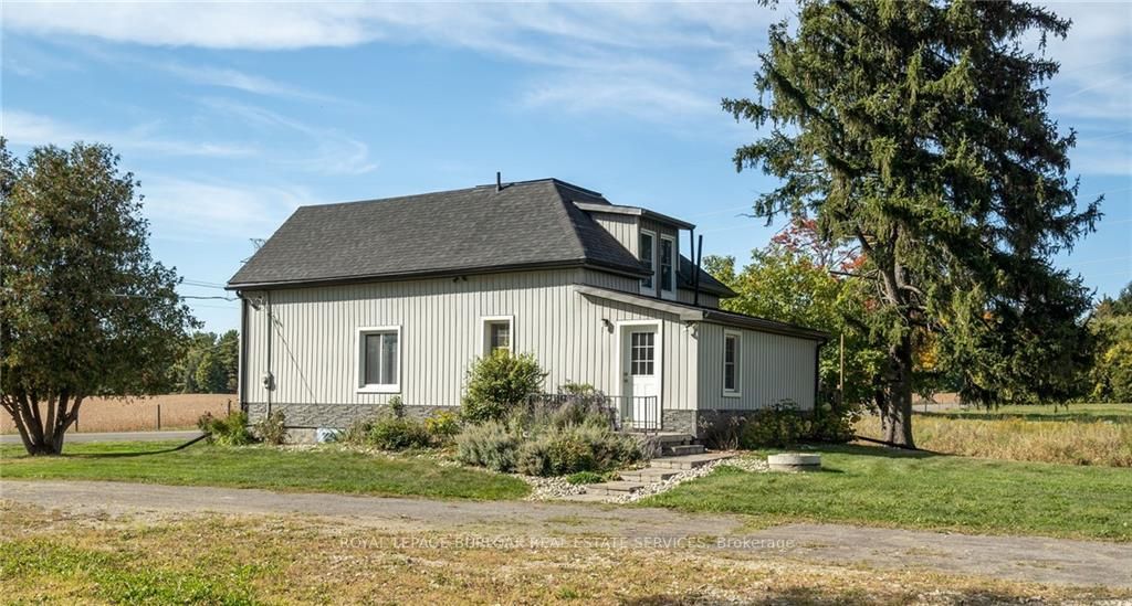 683 Lynden Rd