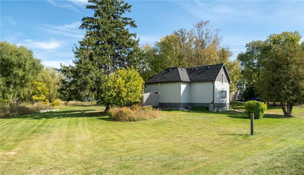 683 Lynden Rd