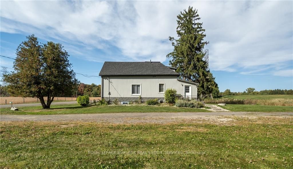 683 Lynden Rd