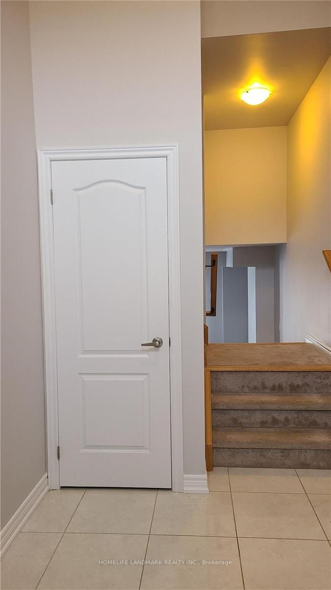 470 Linden Dr, #35