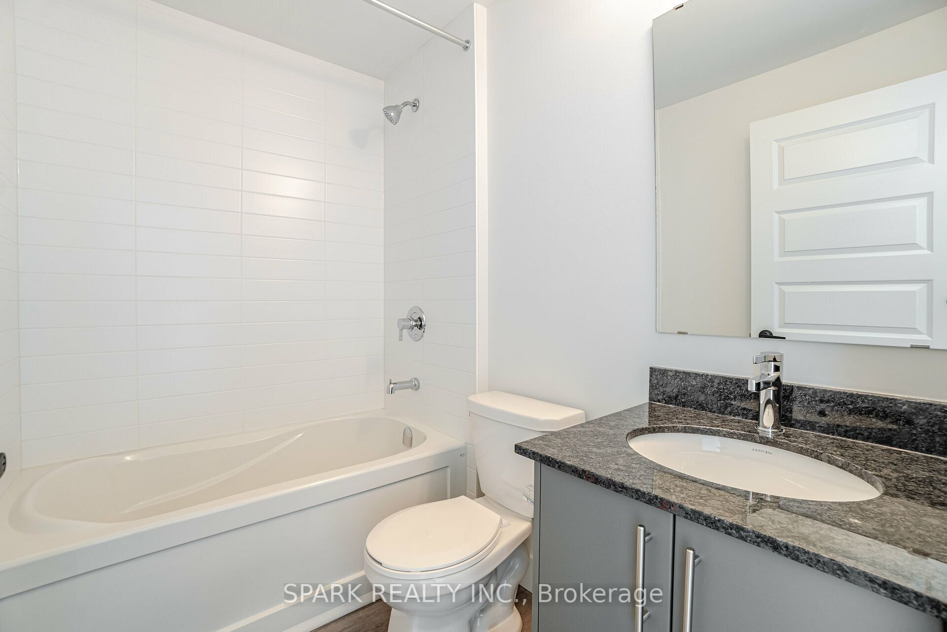 103 Roger St, #105