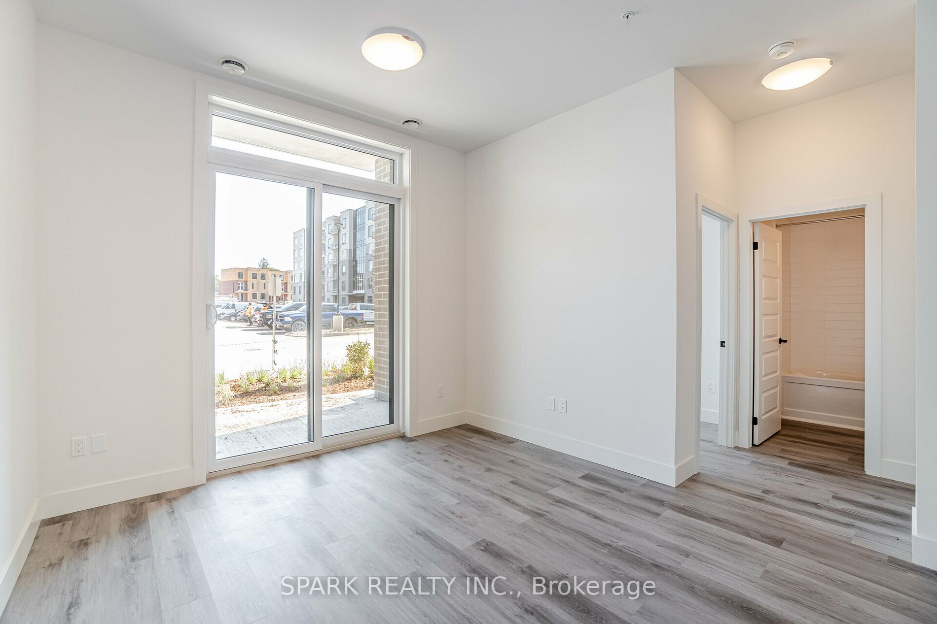 103 Roger St, #105
