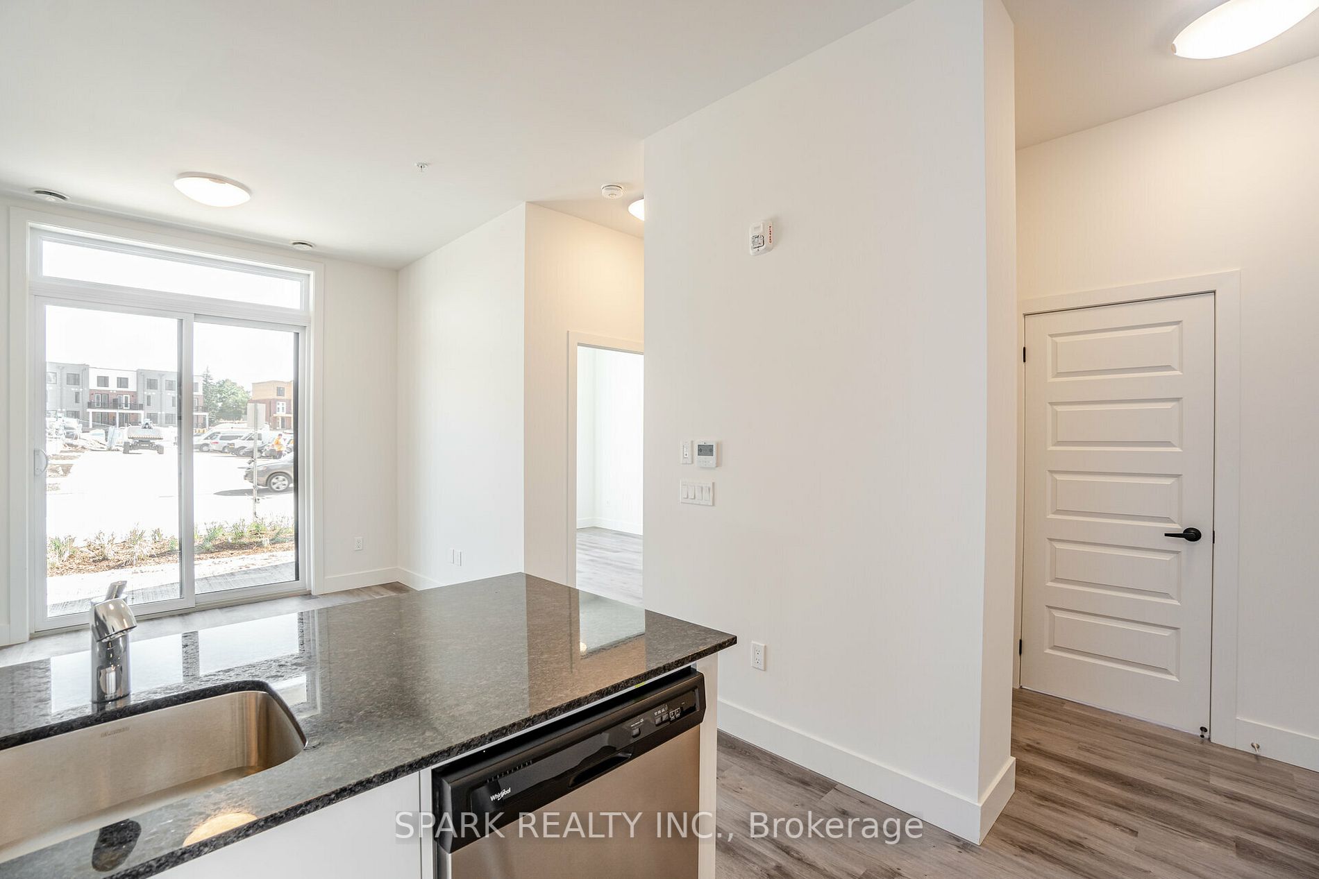103 Roger St, #105