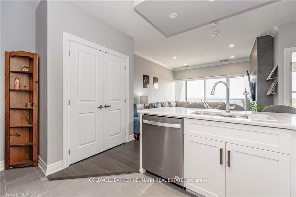 1878 Gordon St, #1014