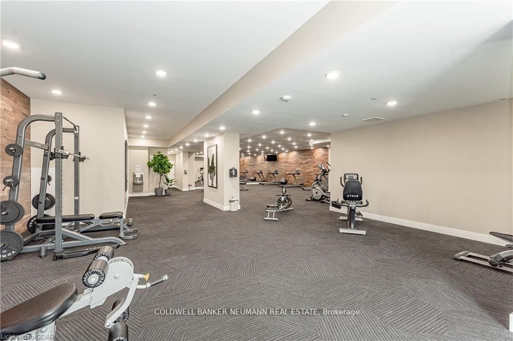 1878 Gordon St, #1014