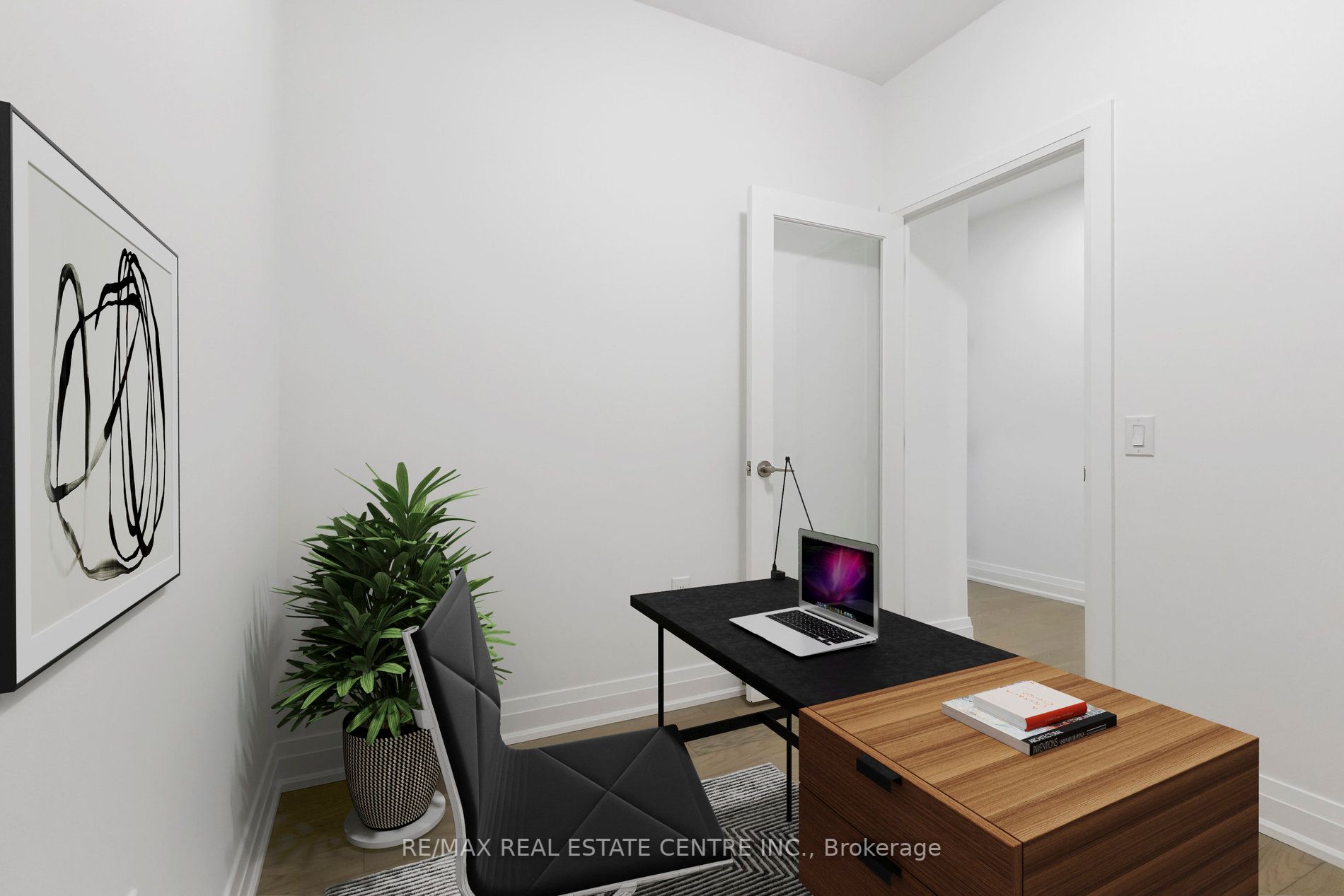 71 Wyndham St S, #602