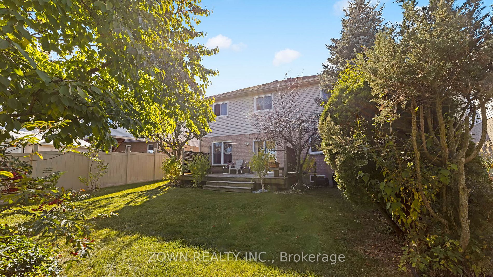 24 Westland St