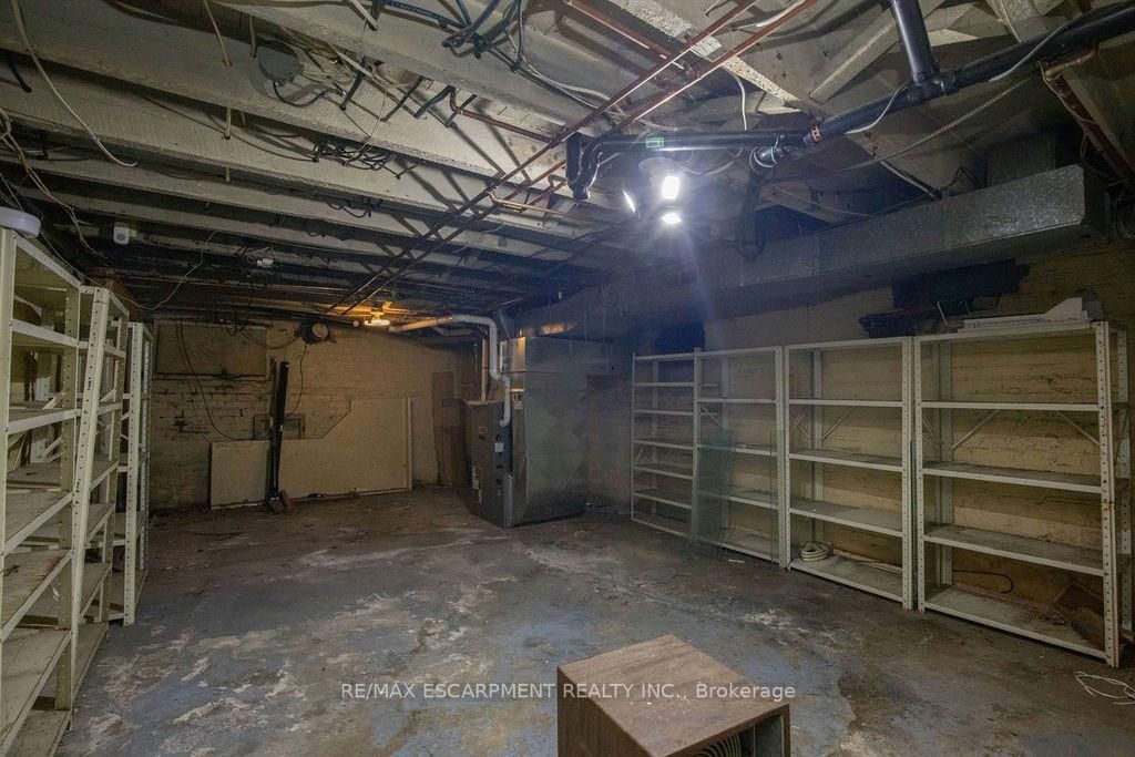 122 William St