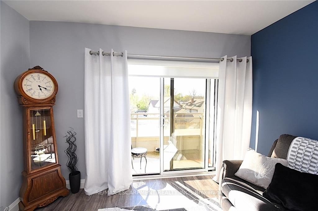 5698 Main St, #309
