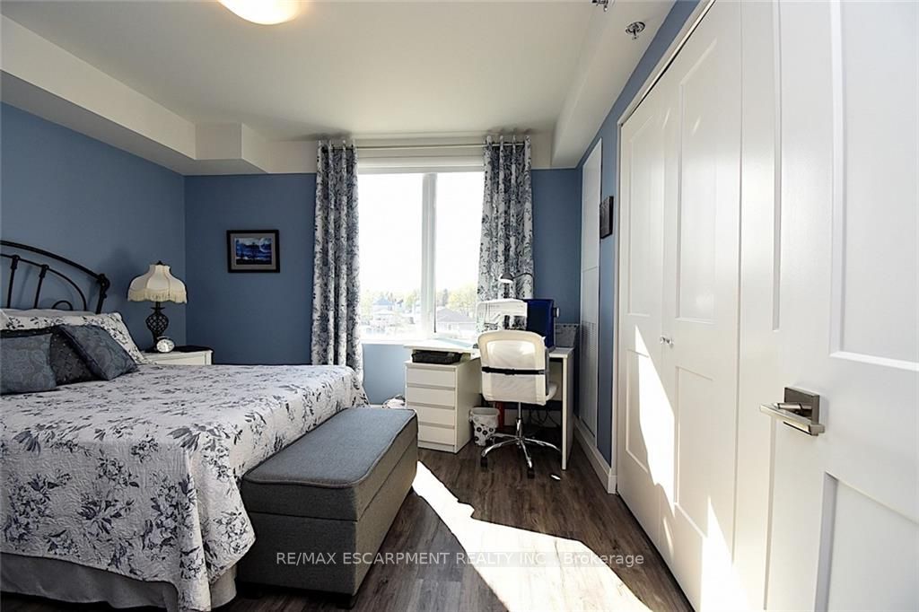 5698 Main St, #309