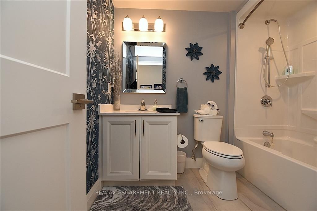 5698 Main St, #309