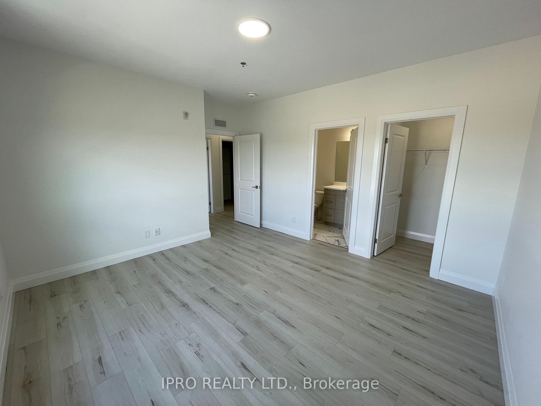 4785 Walker Rd S, #508
