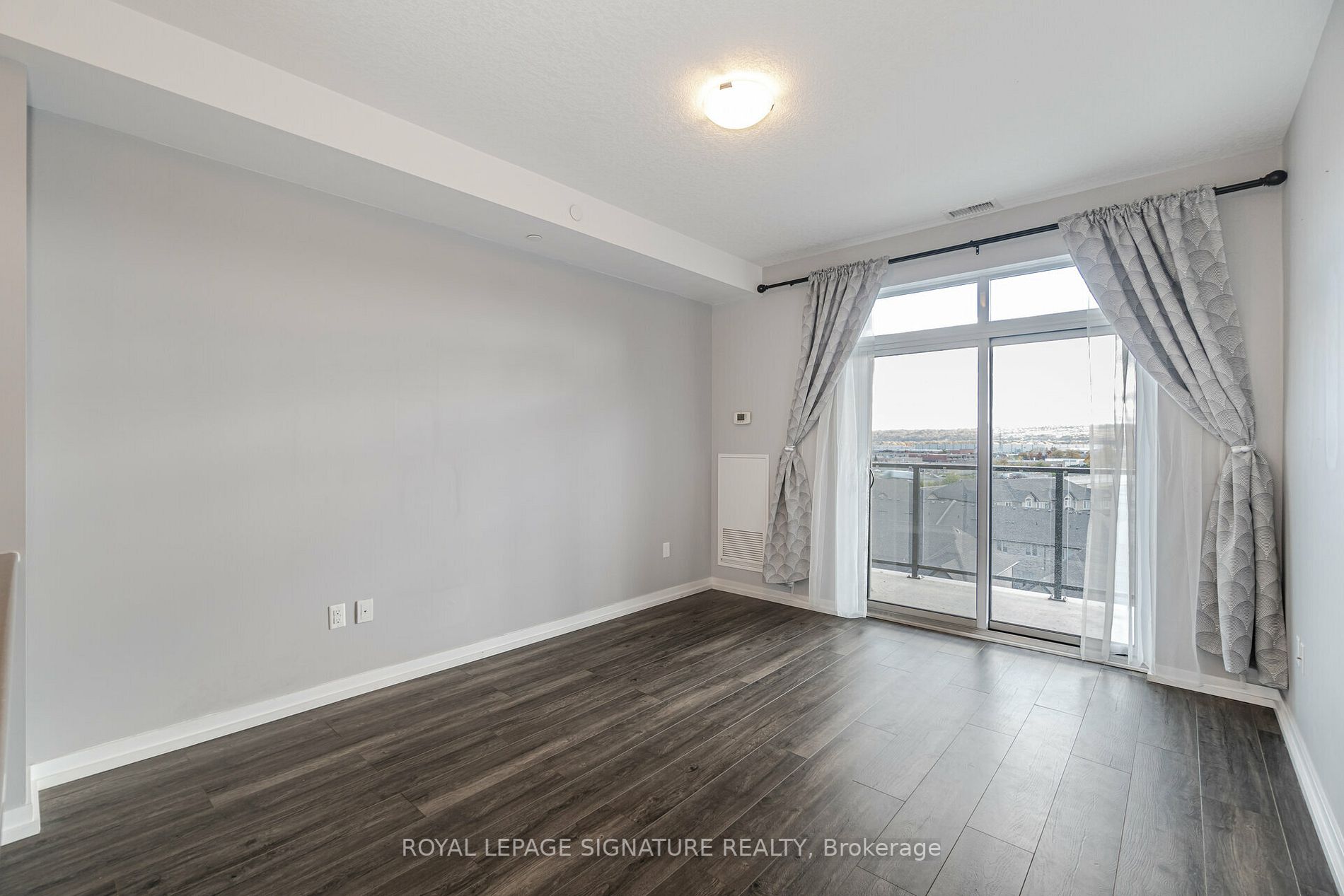 101 Shoreview Pl, #617