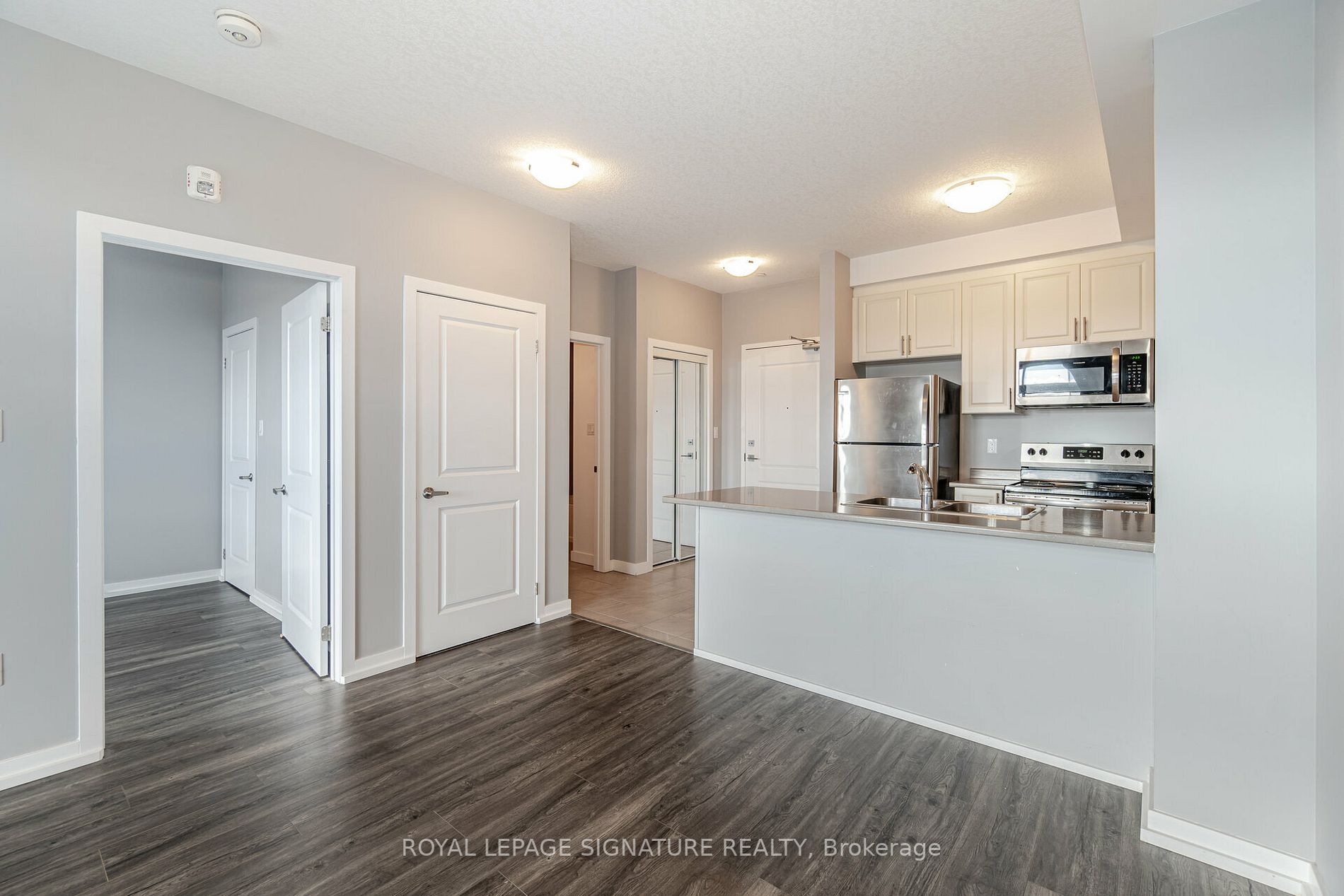 101 Shoreview Pl, #617