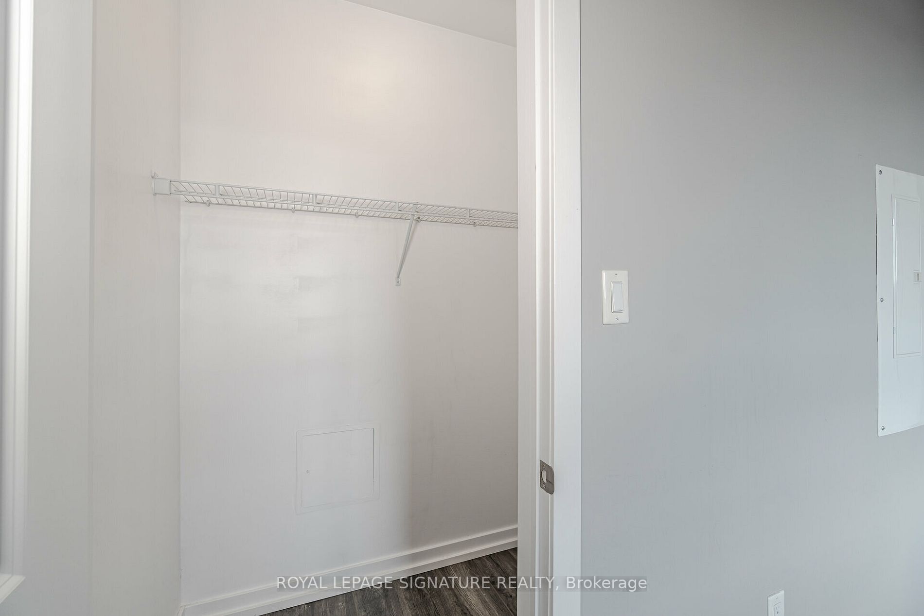 101 Shoreview Pl, #617