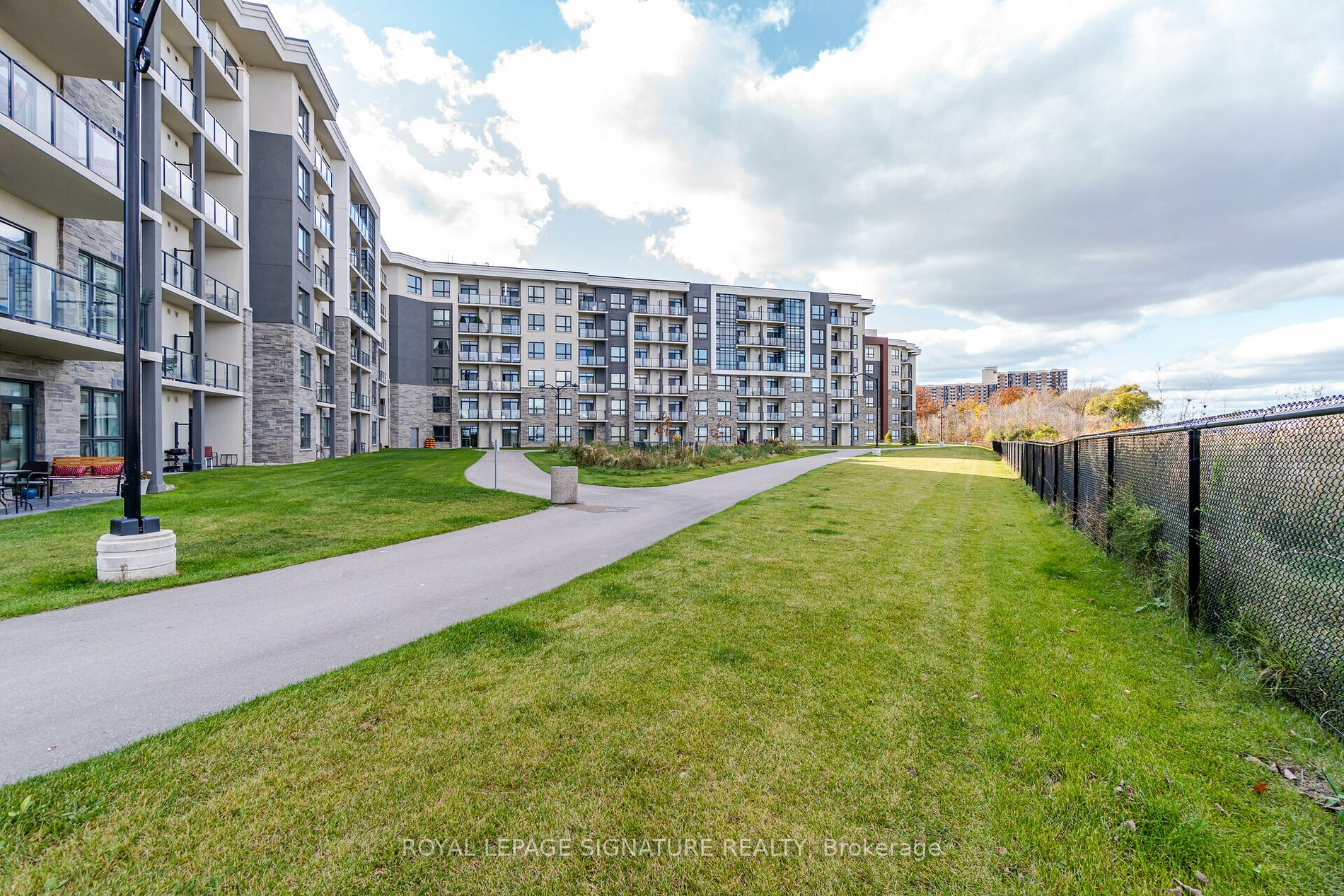 101 Shoreview Pl, #617