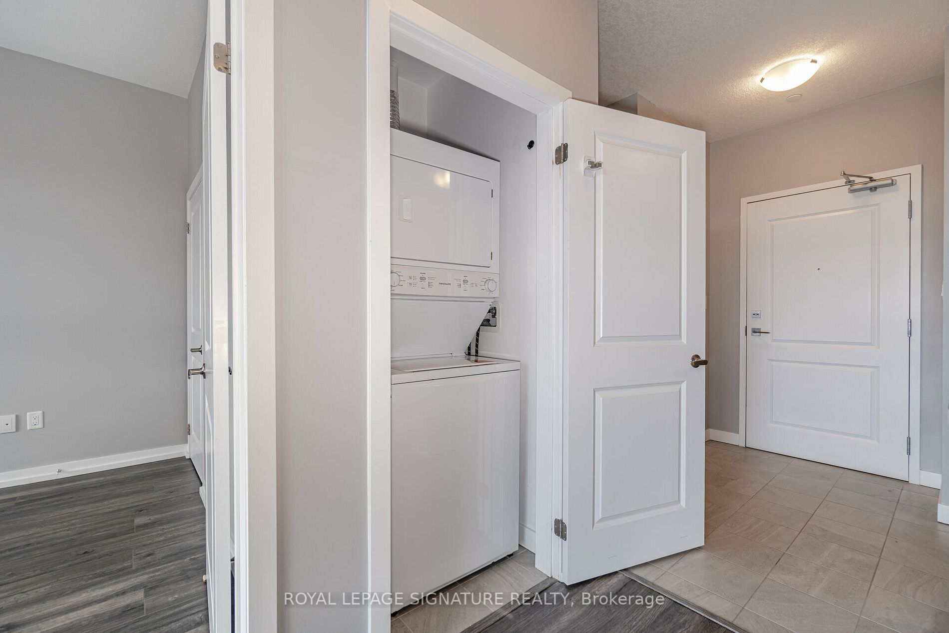 101 Shoreview Pl, #617
