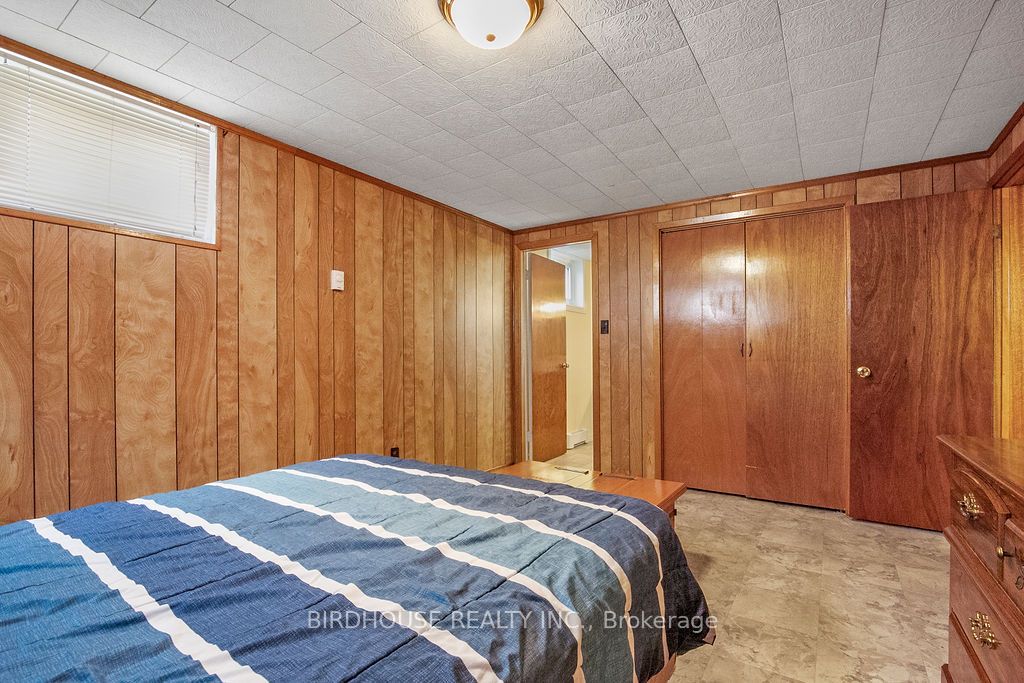 1483 Elm Tree Rd