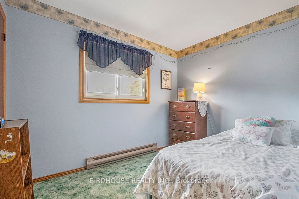 1483 Elm Tree Rd