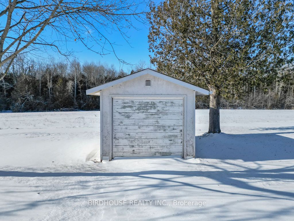 1483 Elm Tree Rd
