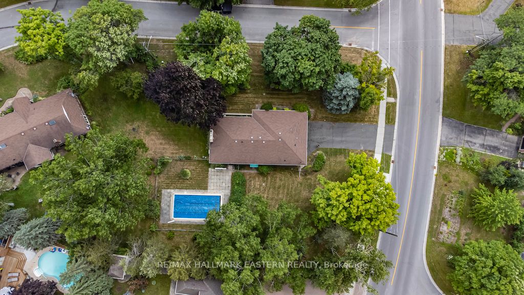 3 Oakwood Cres