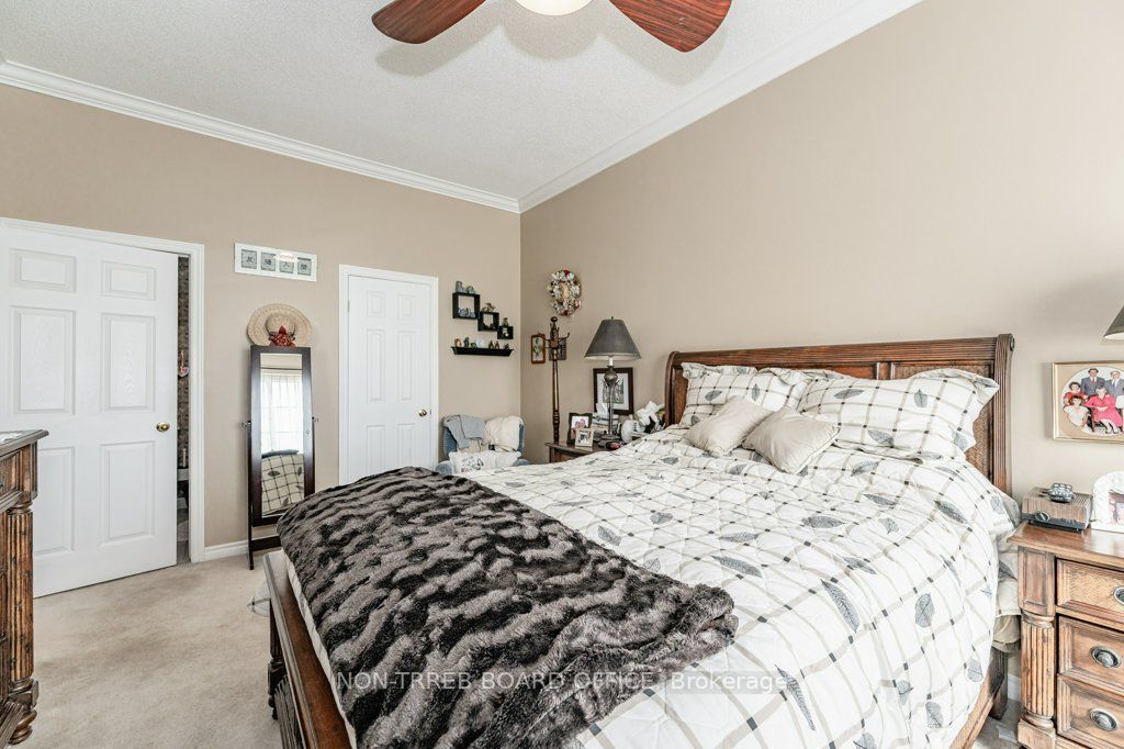 262 Dundas St, #311