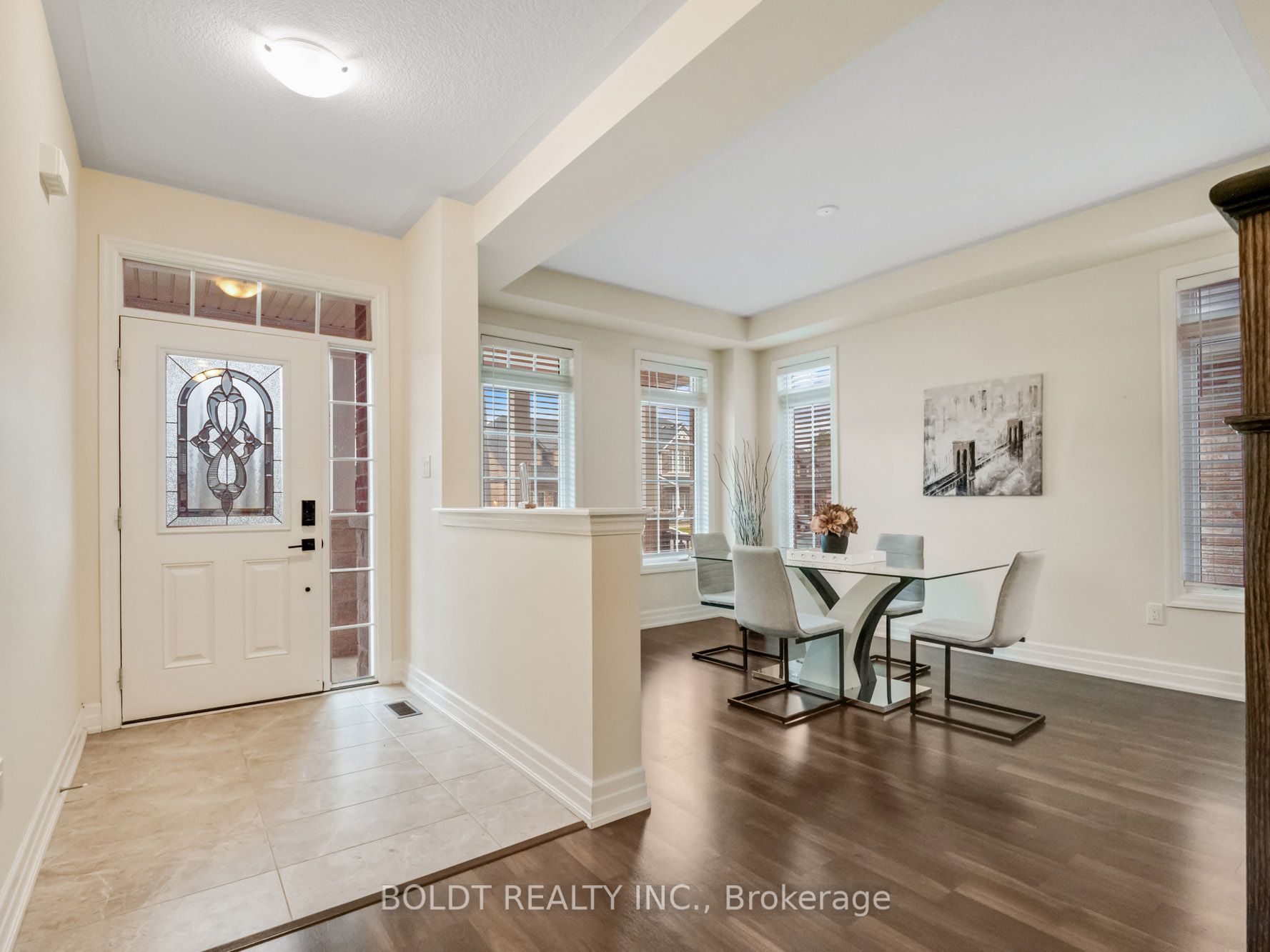 9486 Tallgrass Ave