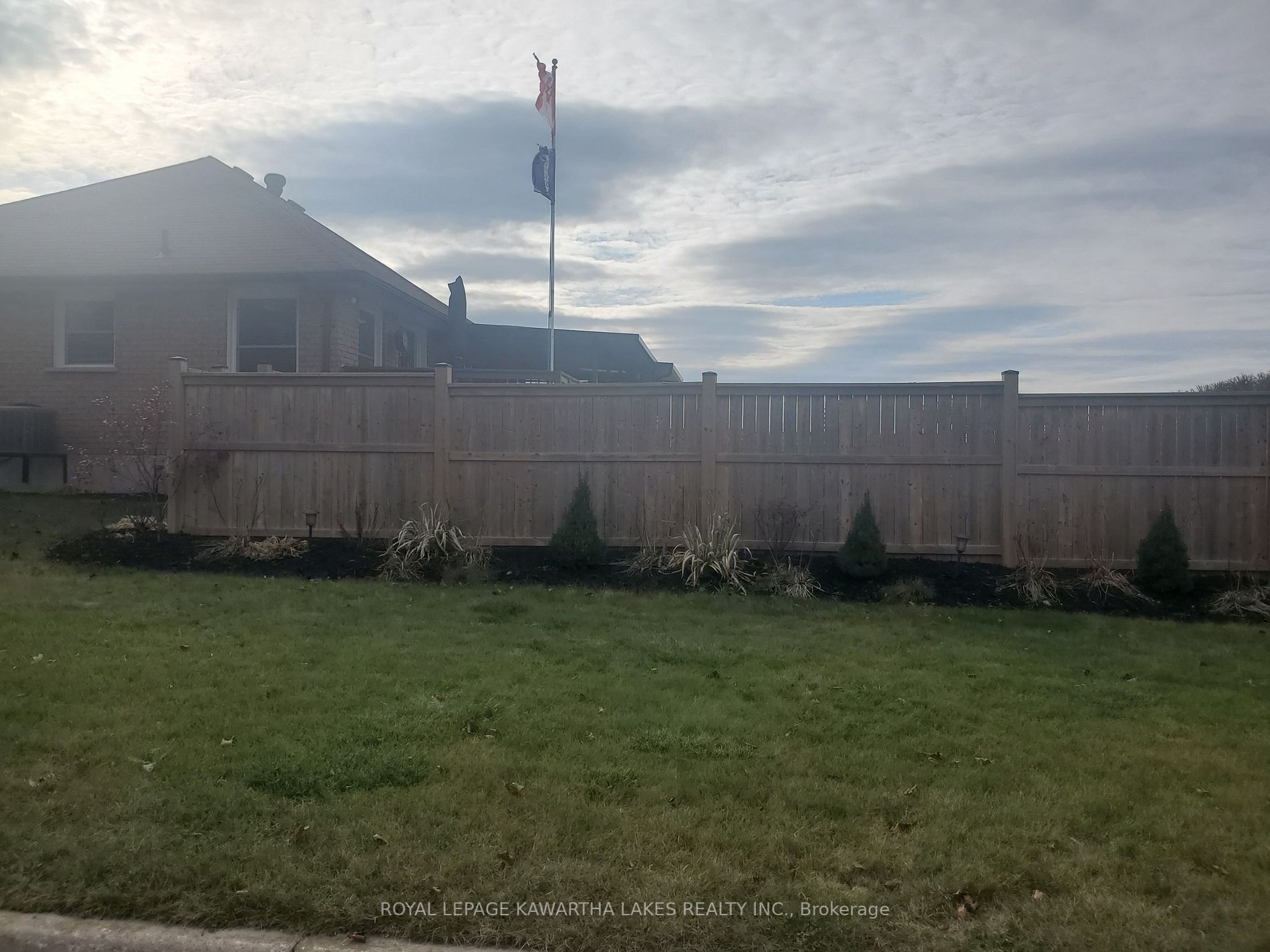 188 Colborne St W