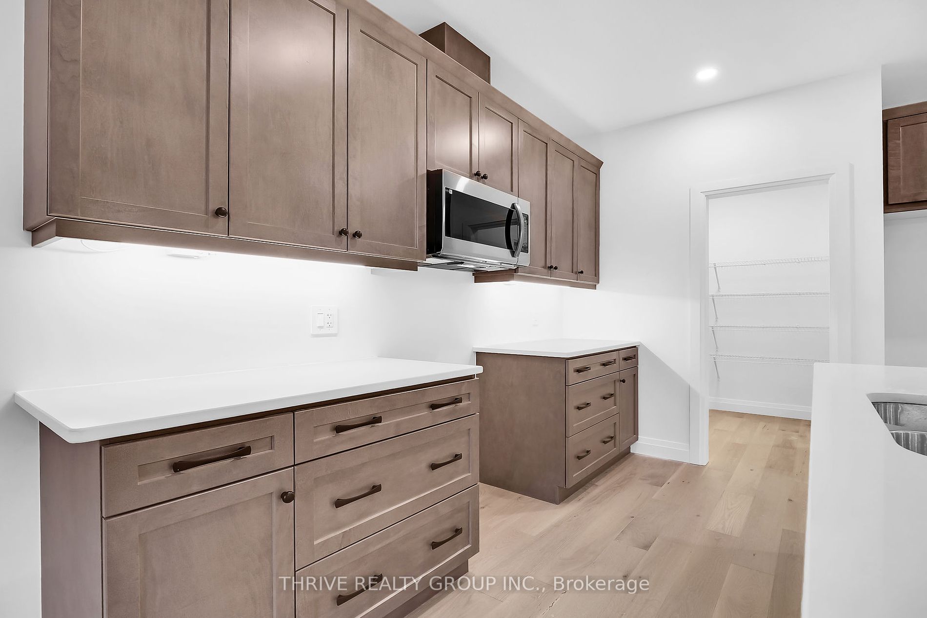 1483 Wright Cres