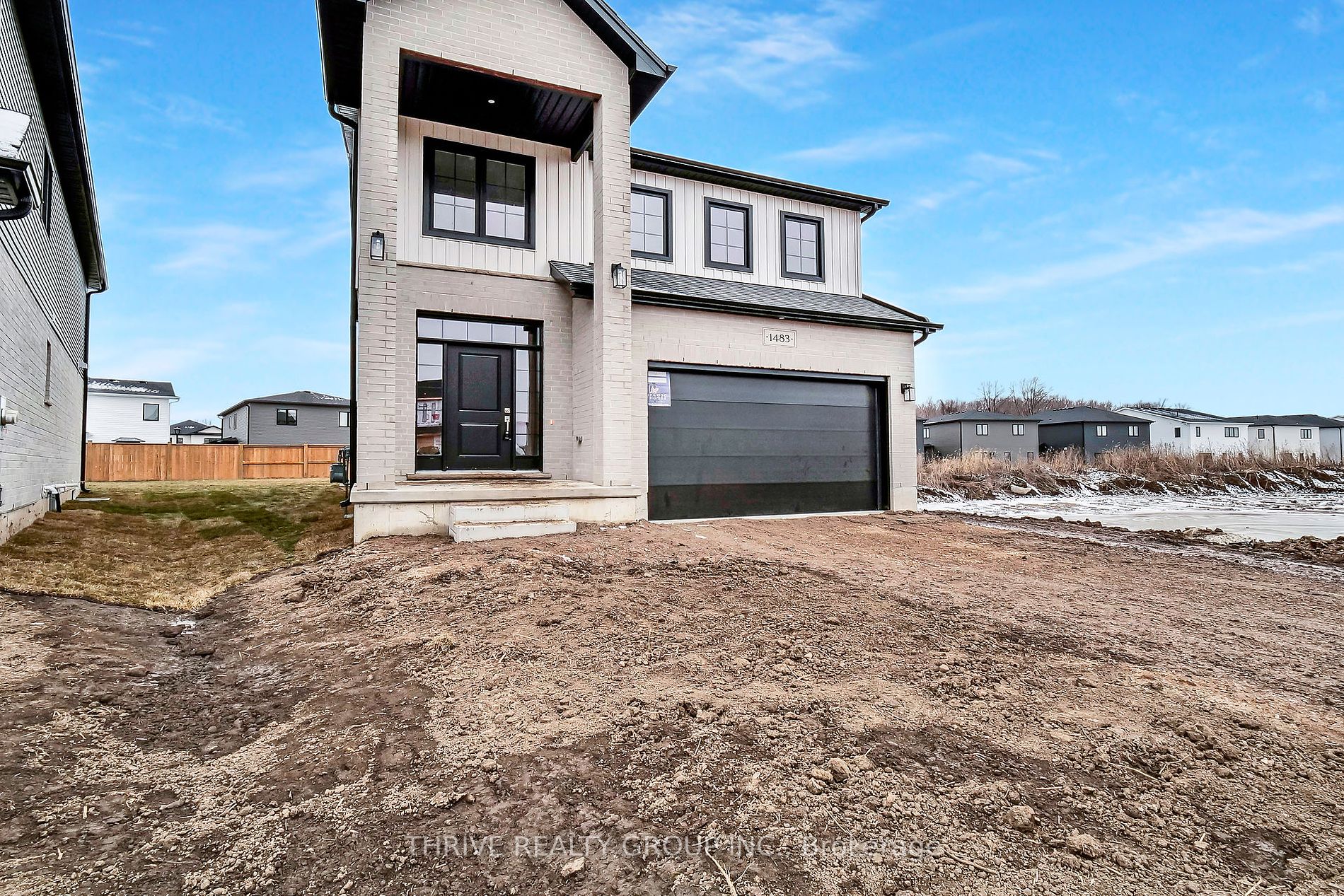 1483 Wright Cres