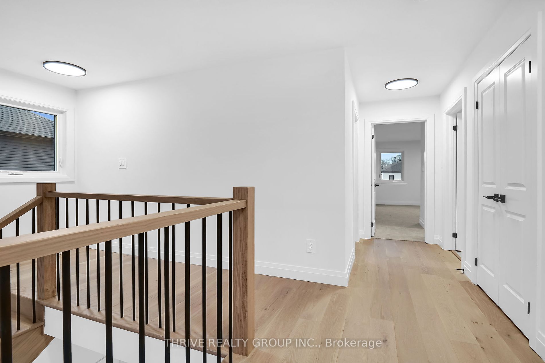 1483 Wright Cres